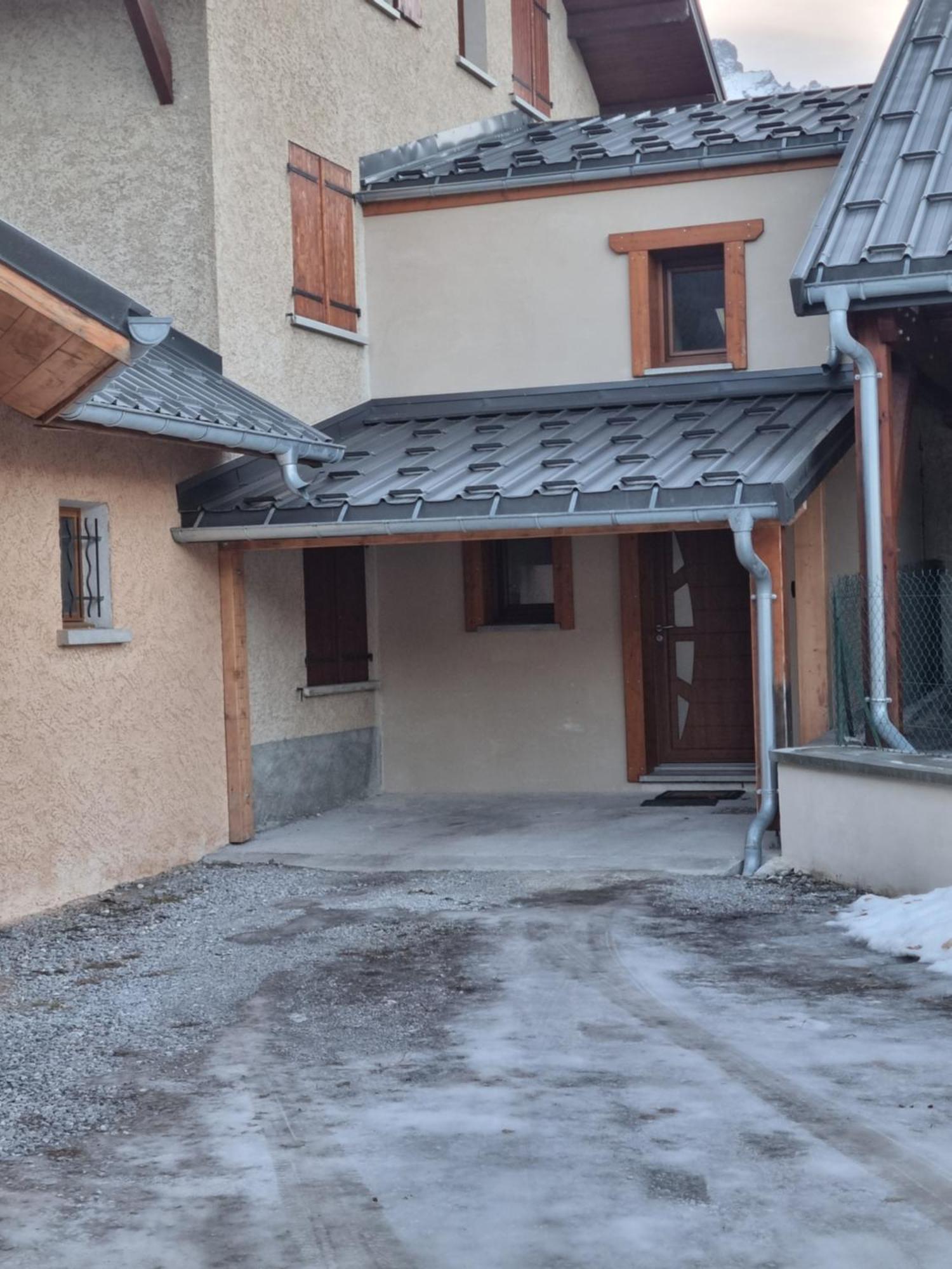 Maison + Jardin Vue Sur Les Montagnes * Barcelonnette